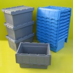 Plastic tote box with lid