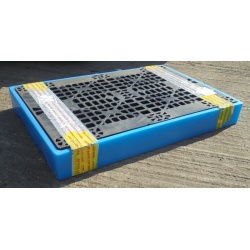 Ex Demo Plastic Sump Pallet with Removable Grid 1260x860 Side View