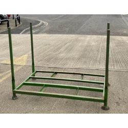 Used Second Hand Green Post Pallet 