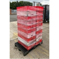 Pallet Showcasing Second Hand Vented Trays