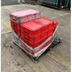 Used Pallet Of Plastic Trays/Boxes 2