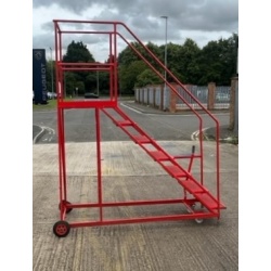 Second Hand Used Red 7 Step Ladder