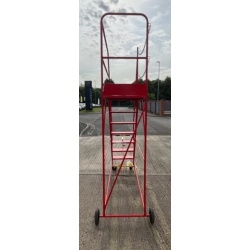 Used Second Hand 7 Step Red Mobile Platform