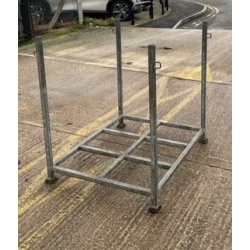 Galvanised Post Pallet fixed posts