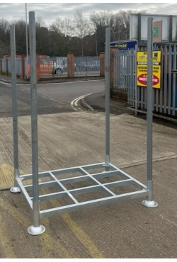 Second Hand Used Titan Post Pallet 1.4M