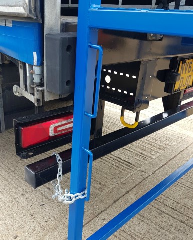 Chains to secure platform to trailer