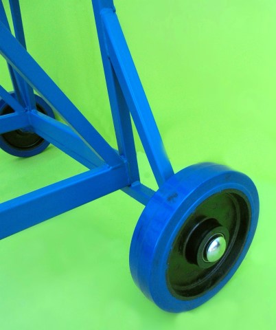 Heavy duty rugged wheels for mobile steps